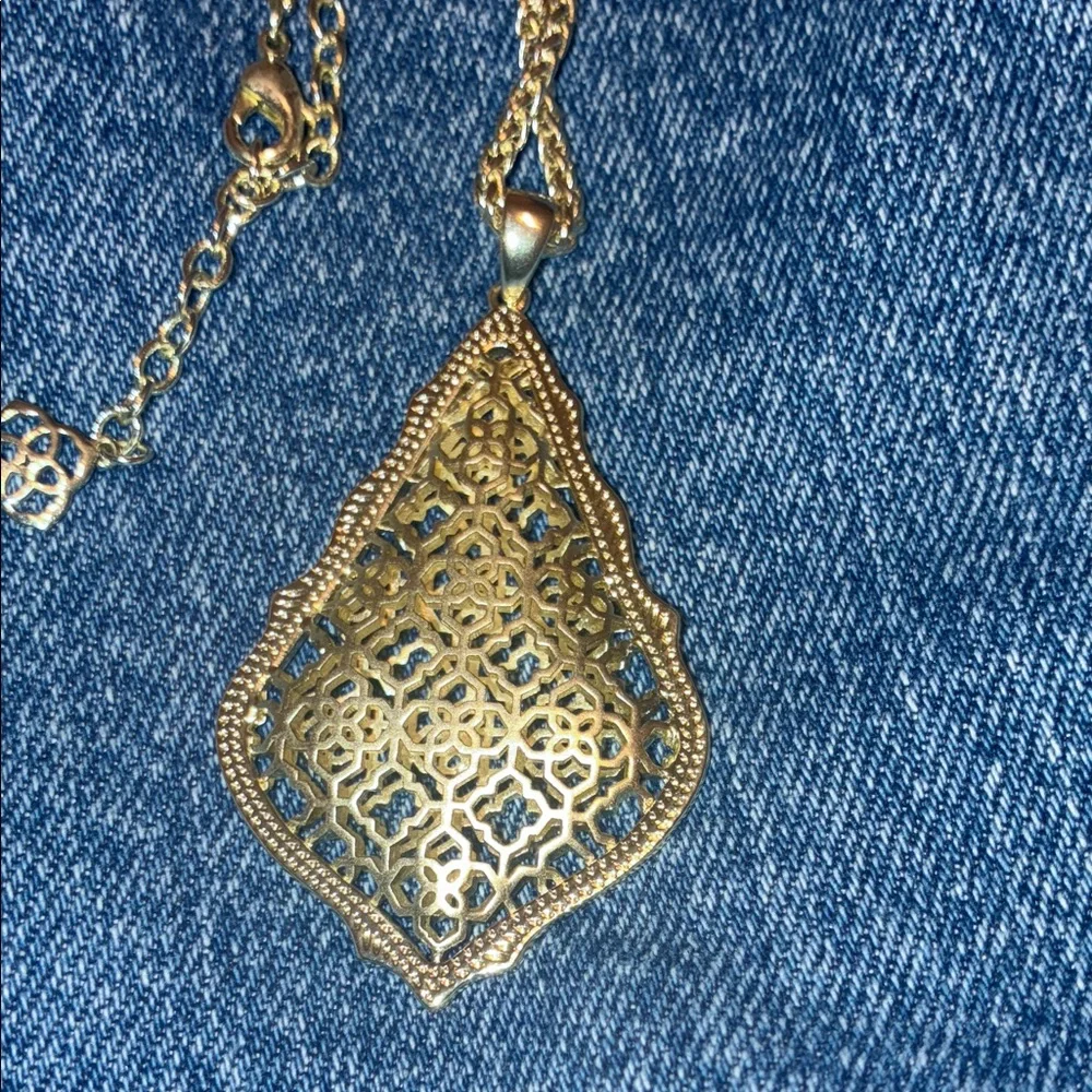 Kendra Scott Gold Filigree Earrings - Picture 7 of 7